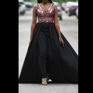 Pant set with attached cape